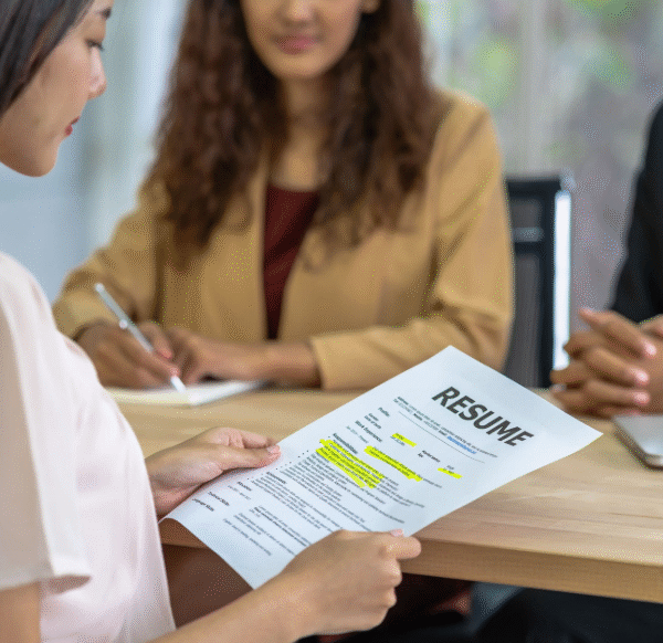 From Confusion to Clarity: The Best Online Tools to Help You Change Careers with Confidence