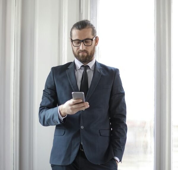 Professional Corporate Number 0800ー300ー0963 Verified Tech Connection